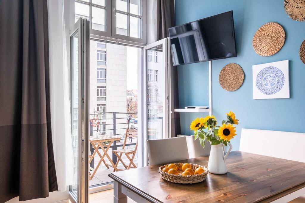 Sc 05 By Rockchair Apartments L Superhost Status L 2 Bedrooms Boxspringbeds Balcony Elevator - Cozy Family & Business Flair Welcomes You! 베를린 외부 사진